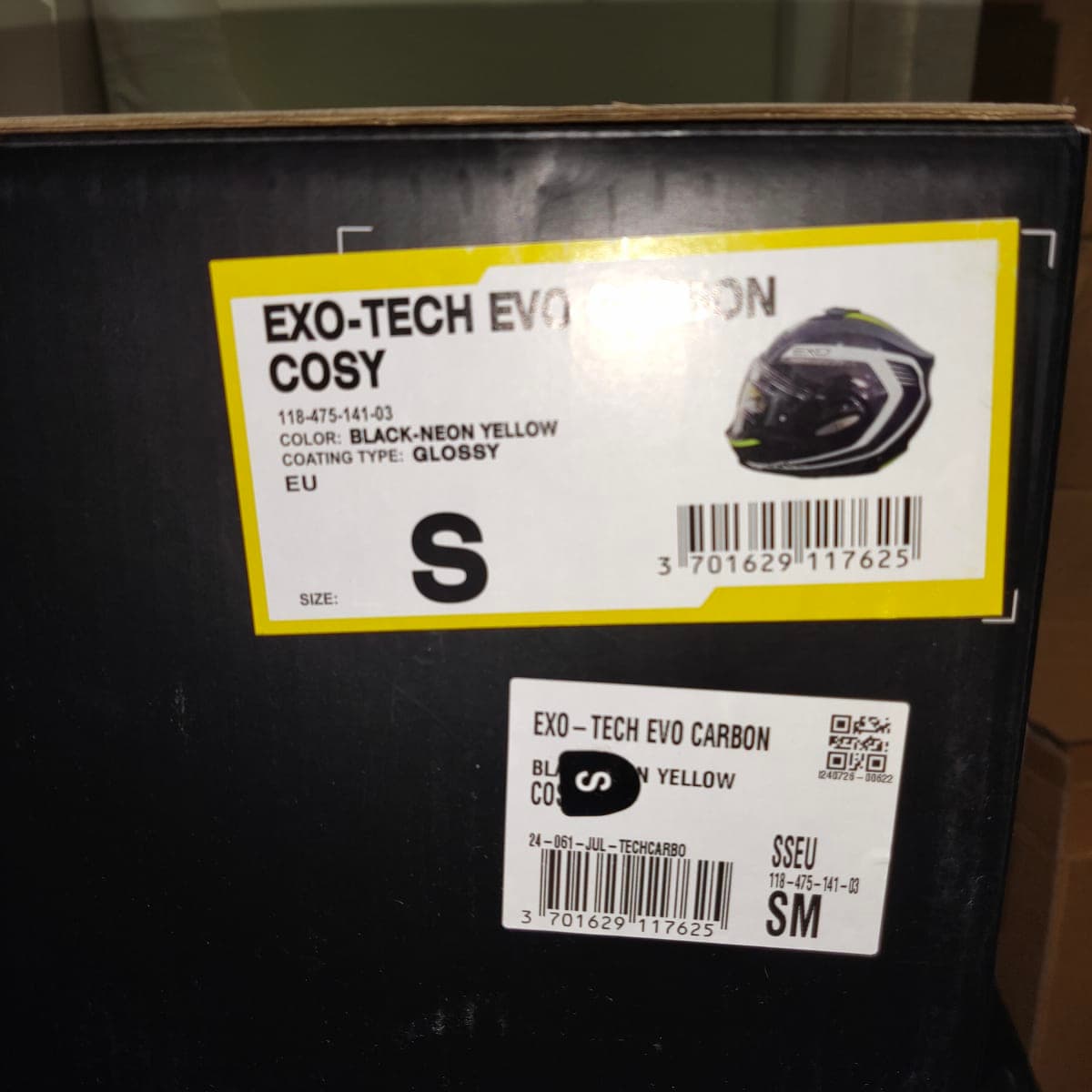 Scorpion Exo-Tech Evo Carbon Cosy Black Neon Yellow