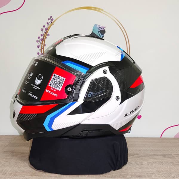 LS2 Advant II Triple White Blue - 5